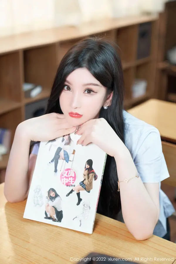 Vol. 05452 周于希Sally(77P)