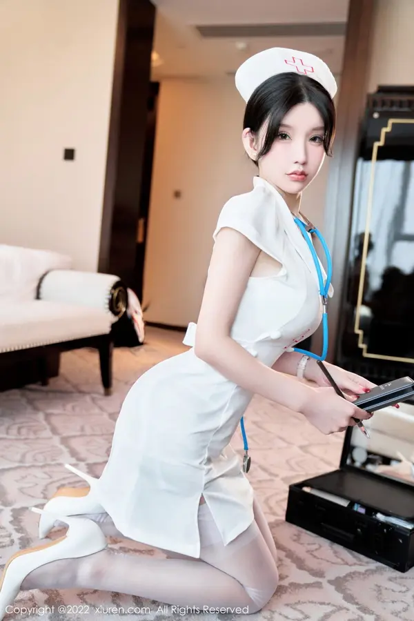 Vol. 05746 周于希Sally(81P)