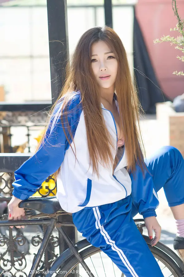 Vol. 00651 周予然(64P)