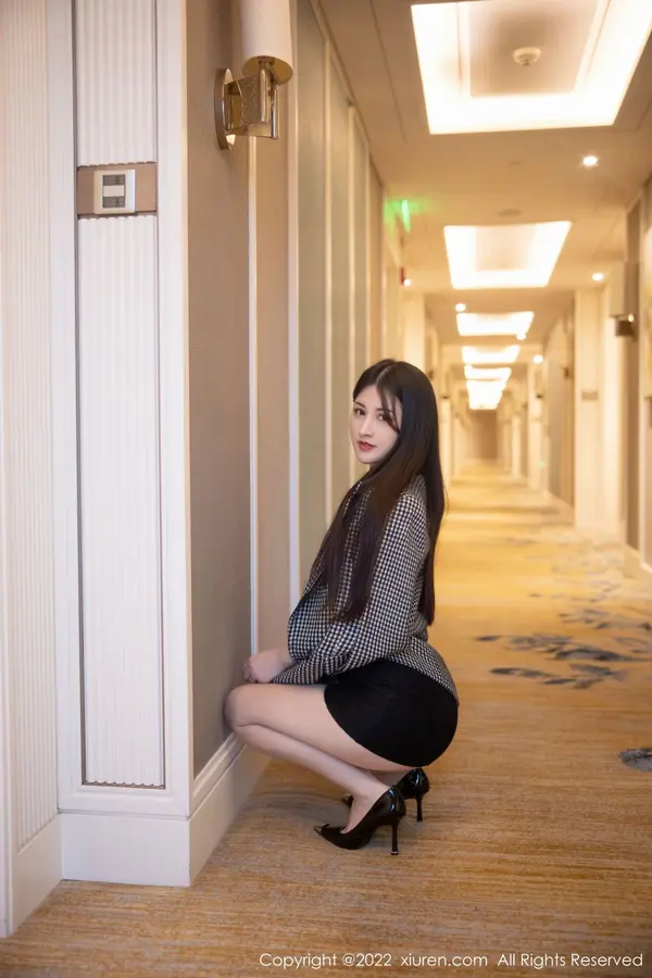 Vol. 06049 诗诗kiki(71P)