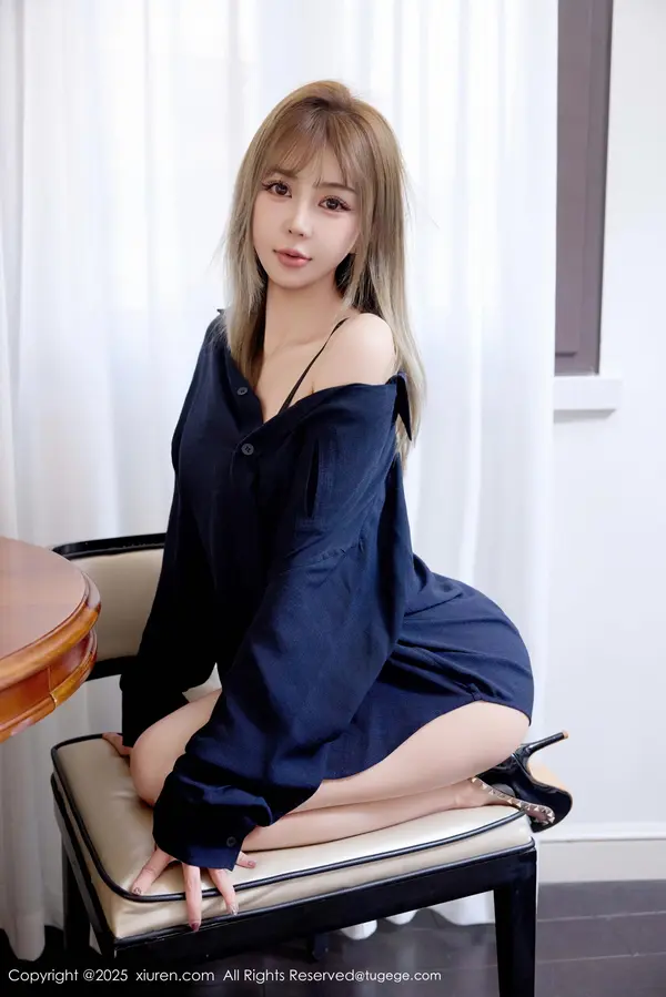 Vol. 10673 Zoe柚柚(76P)