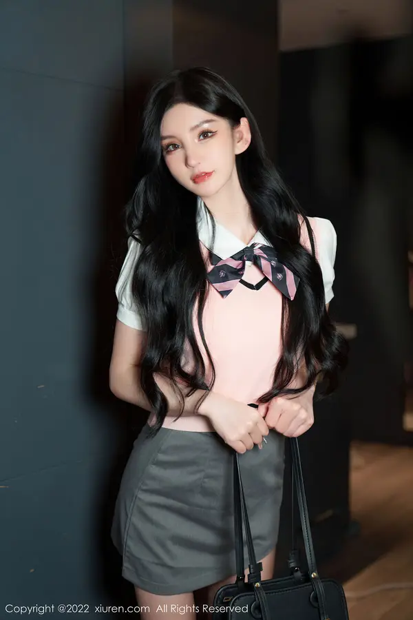 Vol. 05285 周于希Sally(87P)