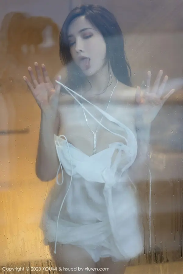 Vol. 0897 Carol周妍希(74P)