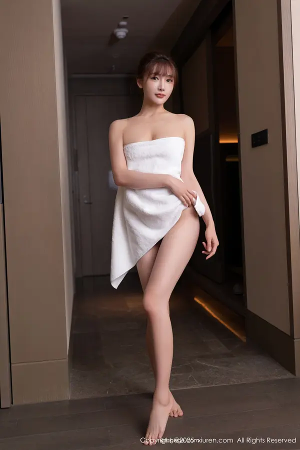 Vol. 10757 陆萱萱(74P)