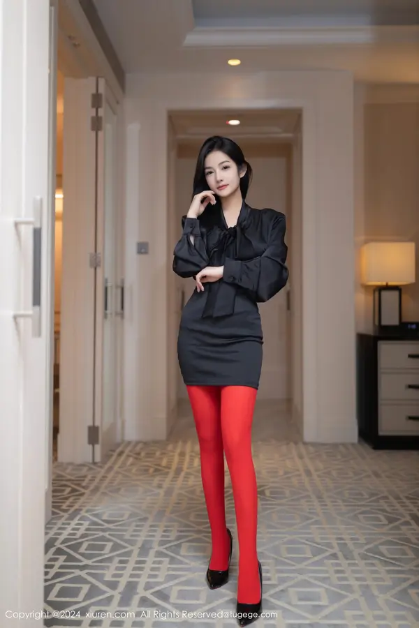 Vol. 08801 谭小灵(81P)