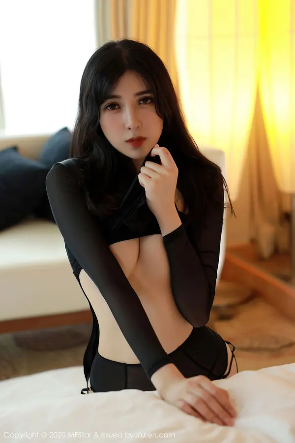 Vol. 0352 韩静安(49P)