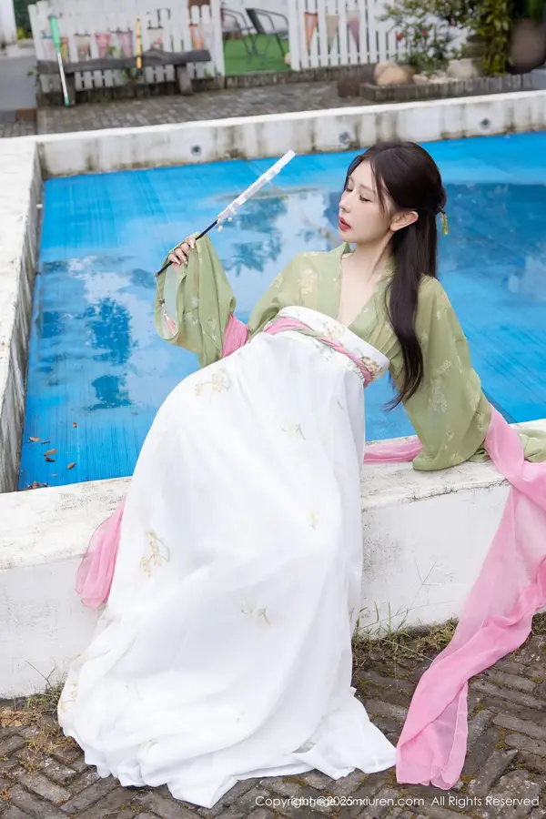Vol. 10834 尹甜甜sunny(84P)