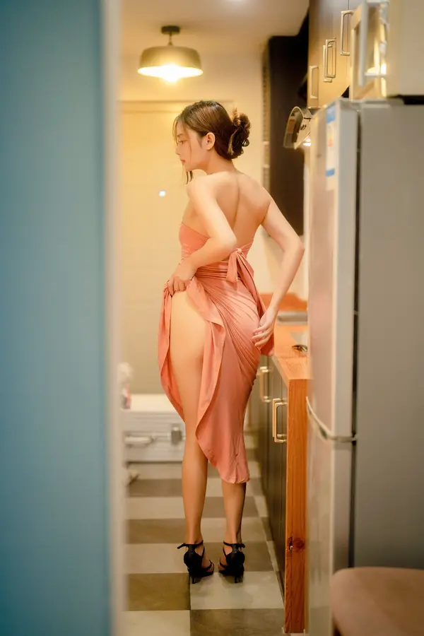 加朵babe《私家厨房》(105P)