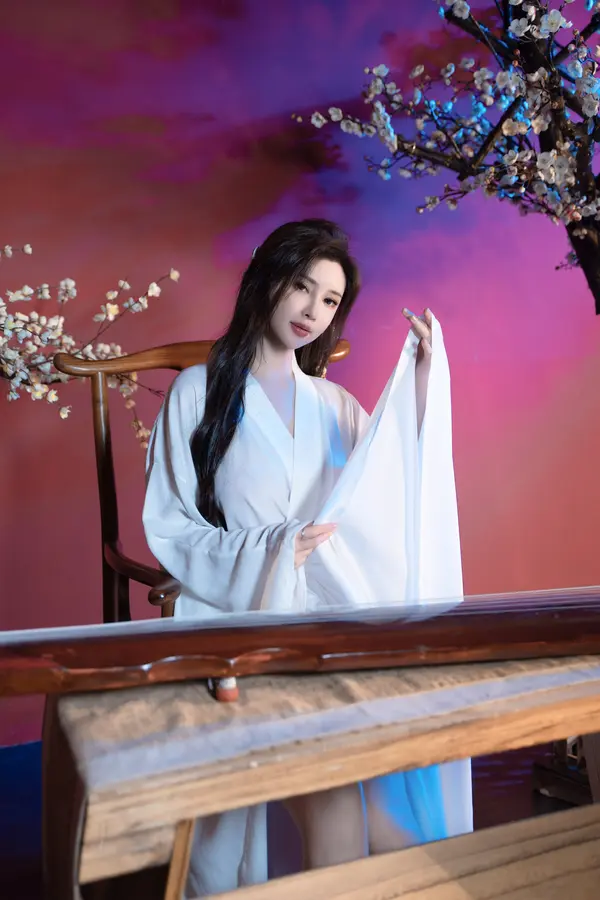Vol. 07625 Carol周妍希(104P + 3V)
