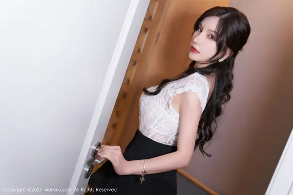 Vol. 03992 周于希Sandy(81P)