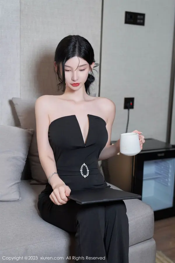 Vol. 07289 周于希Sally(101P)