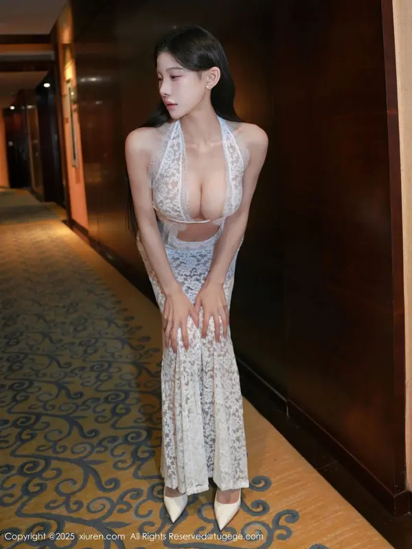 Vol. 10915 梨霜儿(74P)