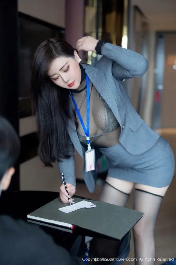 Vol. 08712 王婉悠Queen(83P)