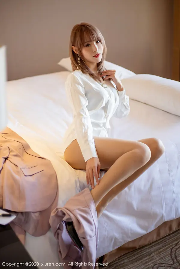 Vol. 02304 周慕汐fairy(52P)