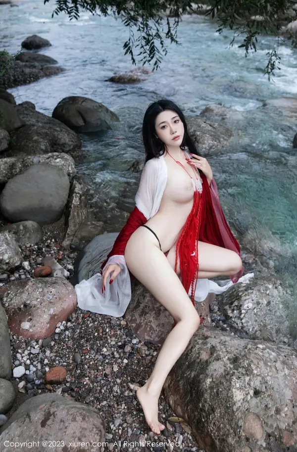 Vol. 07295 严利娅Yuliya(90P)