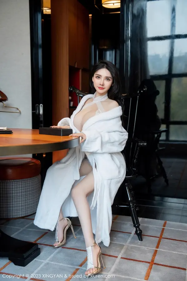 Vol. 0220 潘娇娇(77P)