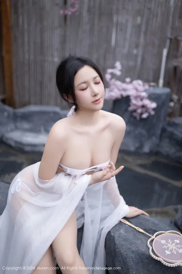 Vol. 08927 鱼子酱Fish(81P)