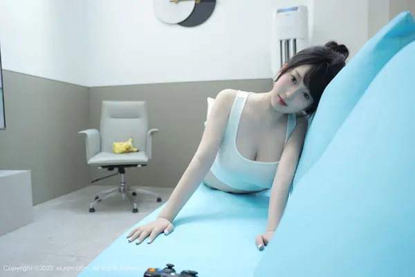 Vol. 10676 李沁恩lrene(71P)
