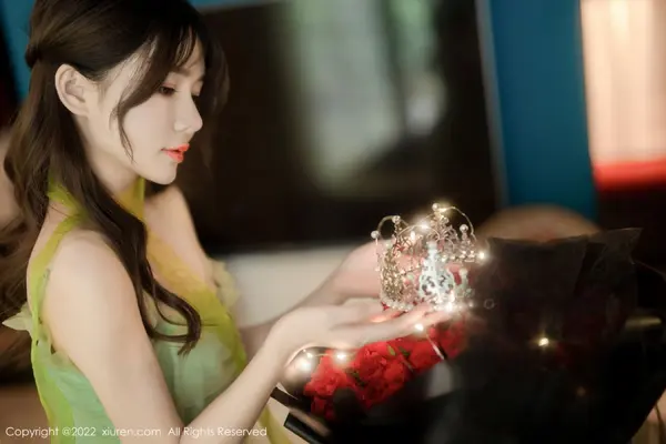 Vol. 05875 婠婠么(86P)