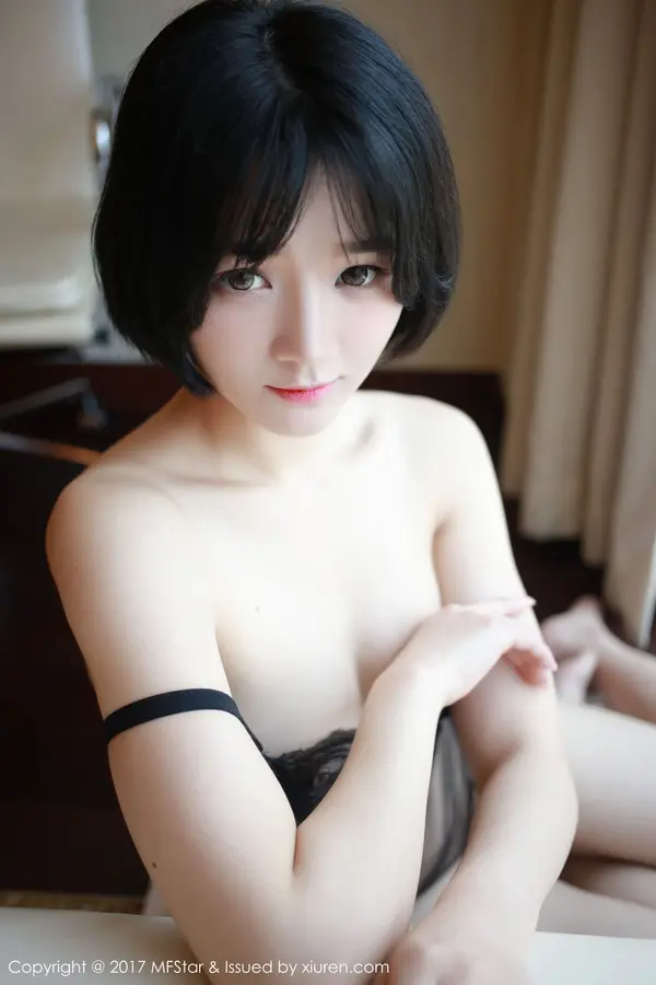 Vol. 0110 悦爷妖精(53P)