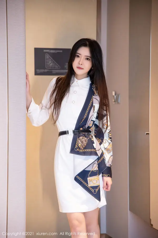 Vol. 03975 xiuren白露(72P)-妹子录-美女图片|美女写真 专注超高清美女图片分享网站