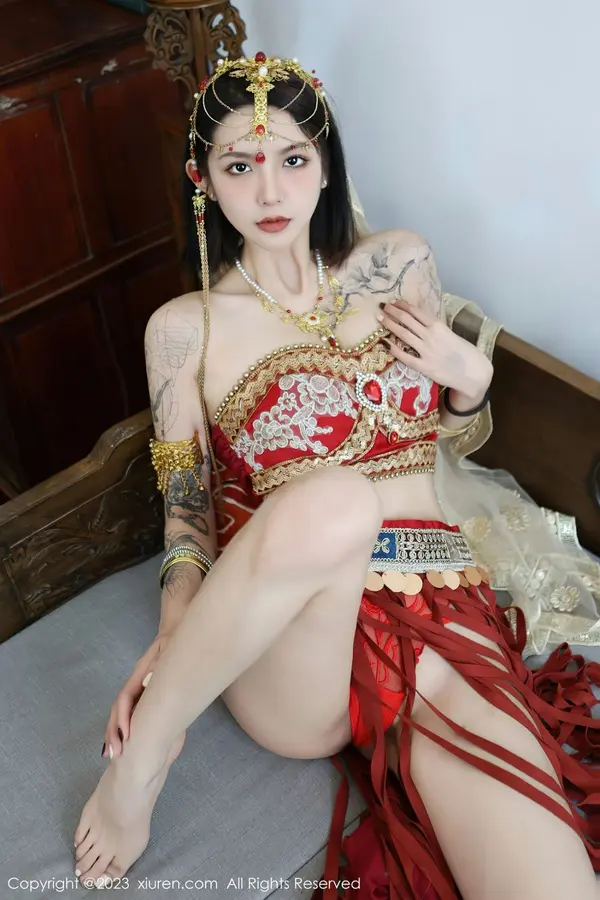 Vol. 06240 乔一一(77P)