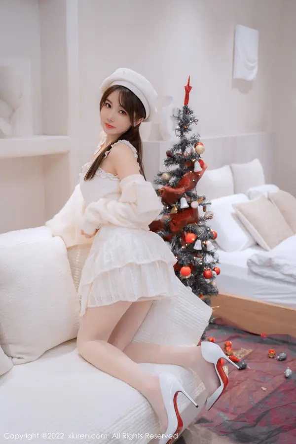 Vol. 06025 婠婠么(69P)