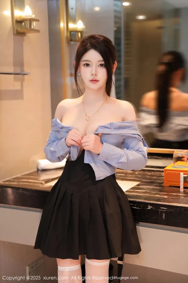 Vol. 09819 爱酱里(81P)