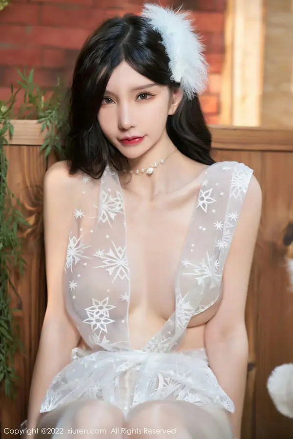 Vol. 04454 周于希Sally(77P)