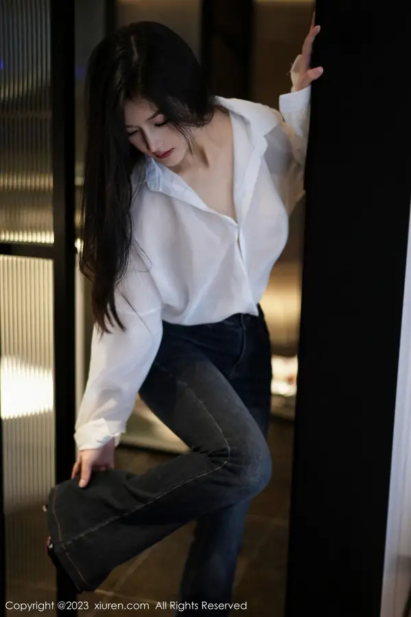 Vol. 07645 谭小灵(107P)