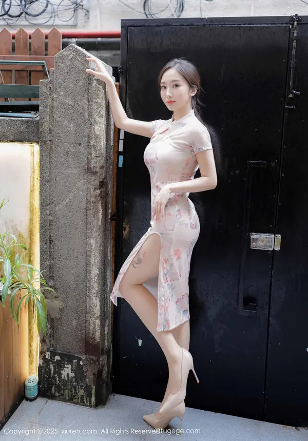 Vol. 10671 楠芝(55P)
