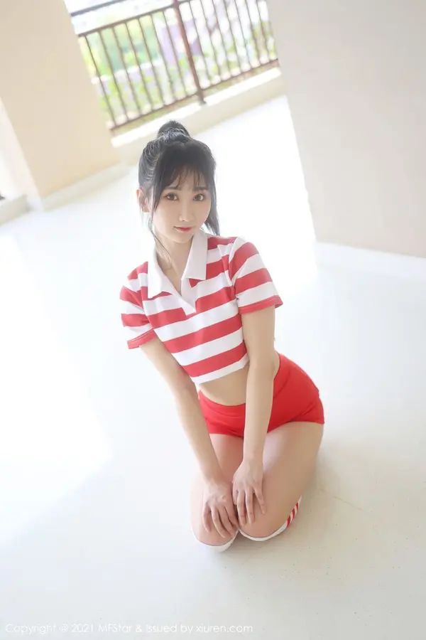 Vol. 0489 小果冻儿(49P)