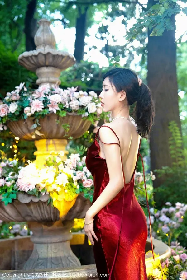 Vol. 0467 章芃芃(72P)