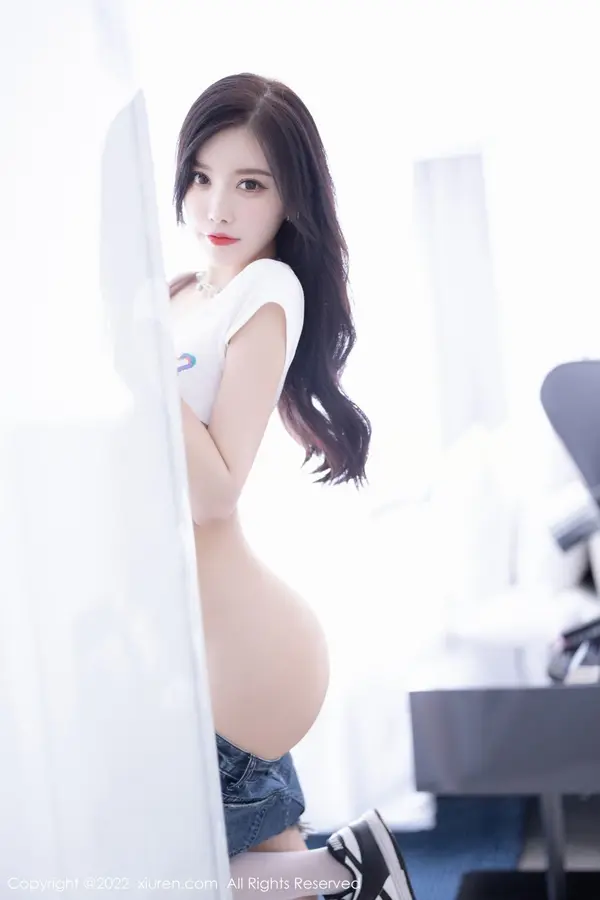 Vol. 05551 杨晨晨Yome(73P)