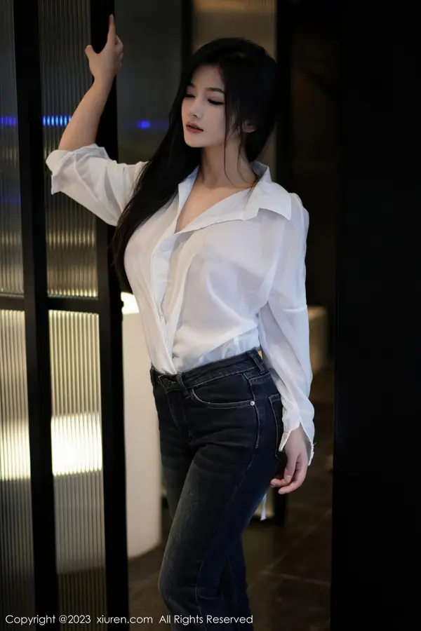Vol. 07645 谭小灵(107P)