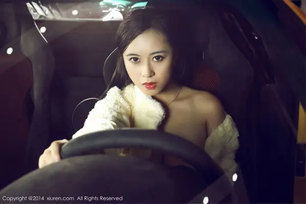Vol. 00252 黄可christine(61P)