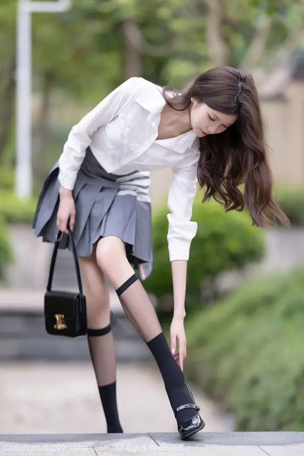 Vol. 04933 程程程-(76P)