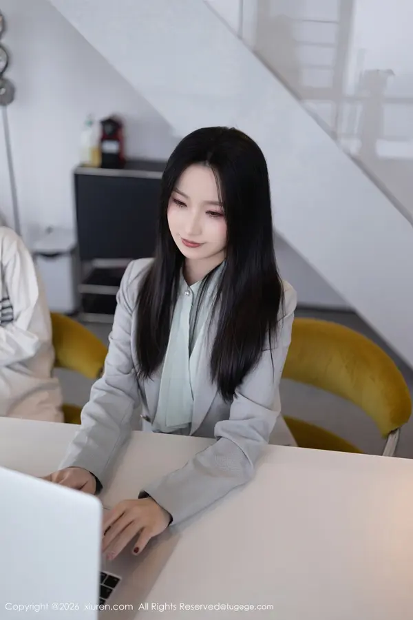 Vol. 11285 杏子Yada(82P)