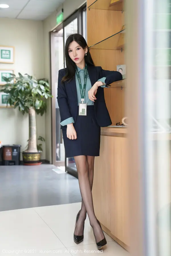 Vol. 03415 周于希Sandy(121P)