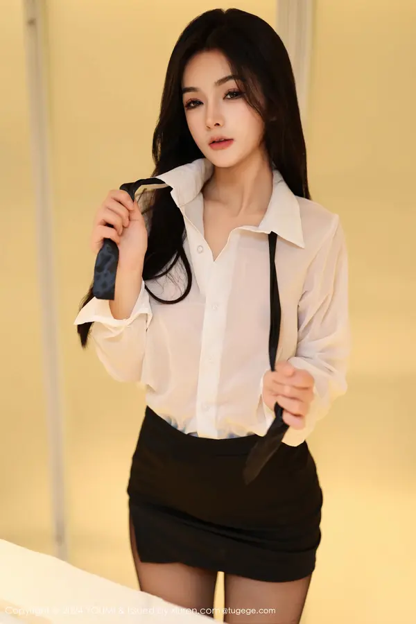 Vol. 1050 谭小灵(91P)