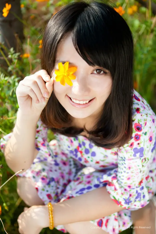Vol. 00053 默漠无荢(100P)