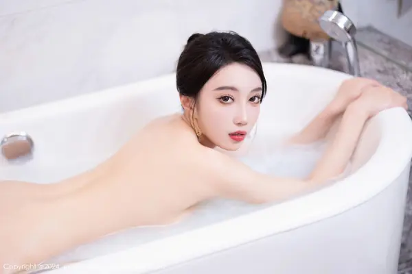 Vol. 08479 玥儿玥(71P)