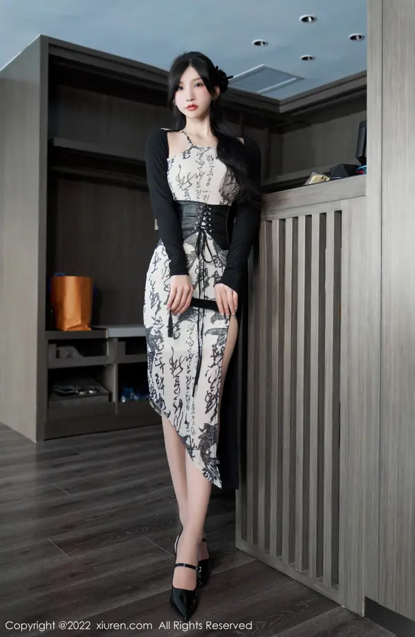 Vol. 05623 周于希Sally(95P)