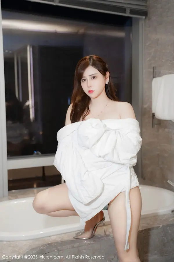 Vol. 07450 王婉悠Queen(46P)