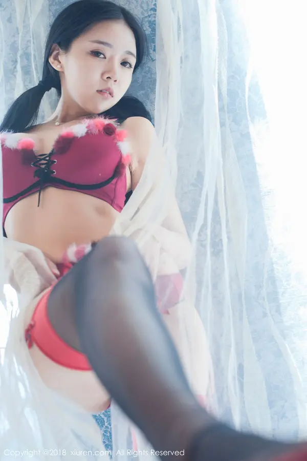 Vol. 00932 红气球(50P)