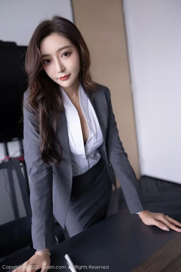 Vol. 04304 王馨瑶yanni(102P)