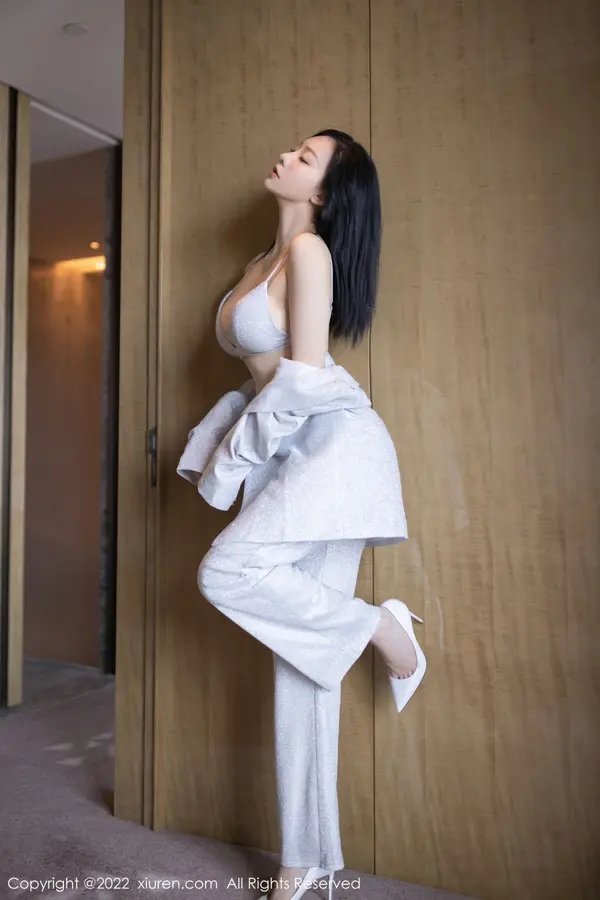 Vol. 05859 安然anran(77P)