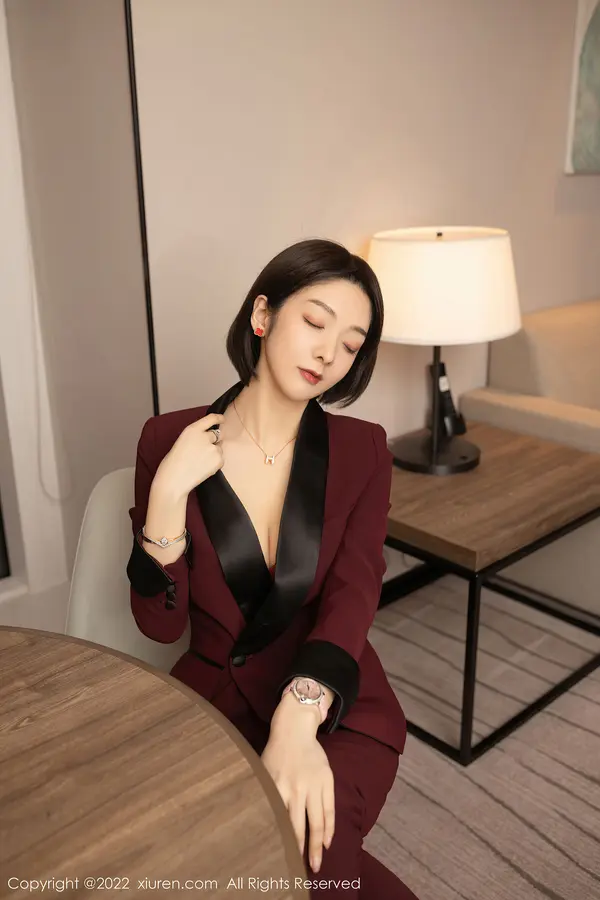 Vol. 05111 Angela00(73P)