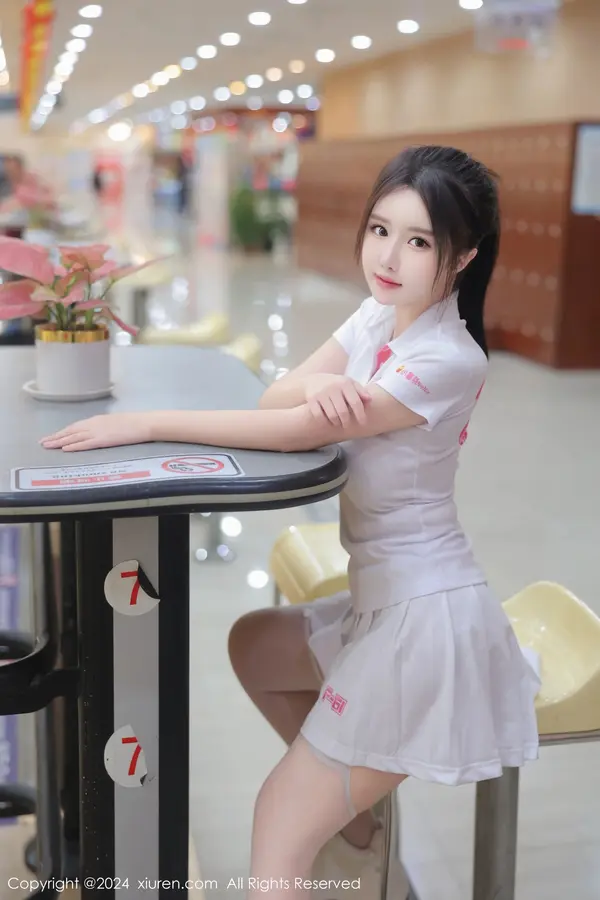 Vol. 08118 小薯条nienie(81P)