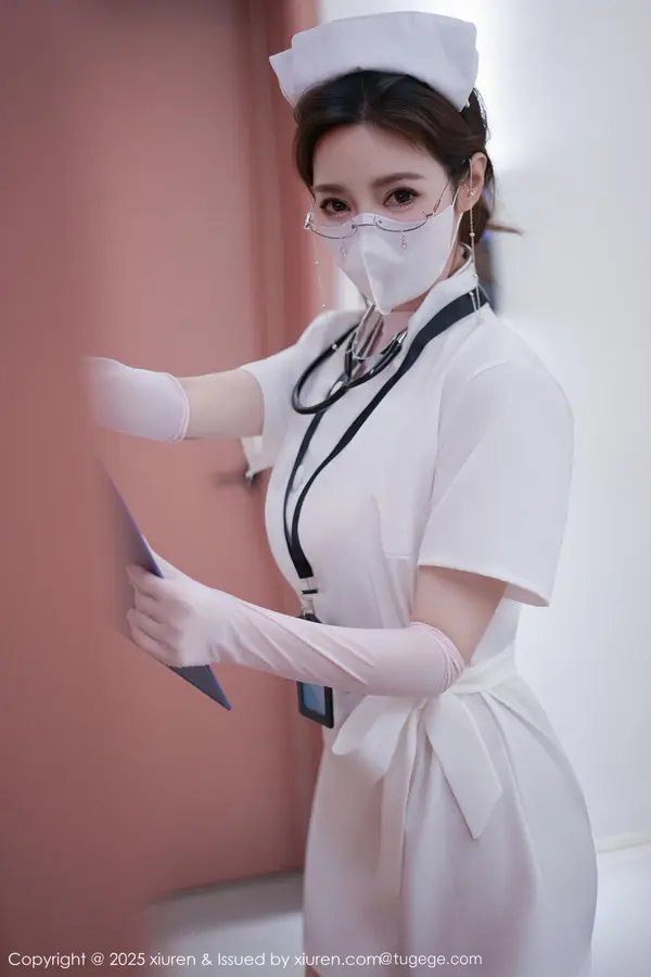 Vol. 11099 Twins-桃桃(79P)